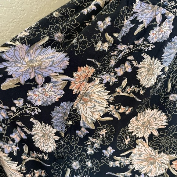 Maurices dress black floral print tiered faux button up V-neck lightweight SZ XL - Picture 9 of 12